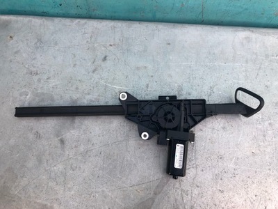 Mercedes w207 podajnik поперечина безпеки правий фото №1