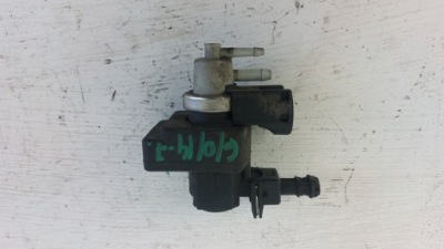 Renault scenic ii, megane ii клапан вакуумa 82002704 фото №1