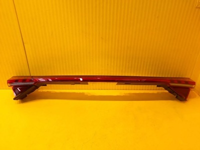 Audi e-tron gt 4j3 лампа задня led накладка 4j3945095 фото №1