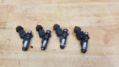 Инжектор форсунка топлива peugeot 206 1.1 8v фото №1