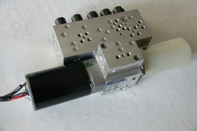 Привід насос дах bmw e93 seria 3 оригінал фото №1