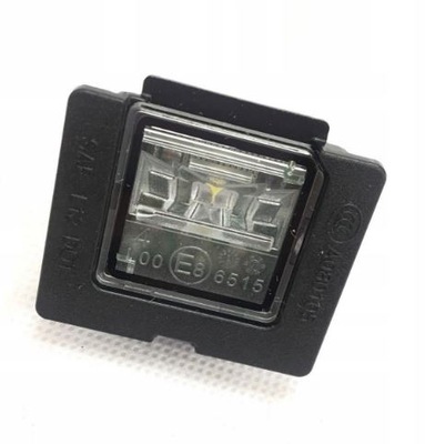 Mercedes e w238 213 лампа освещение номерного знака оригинал a0999068400 фото №1