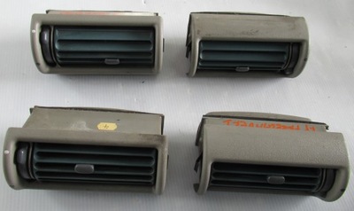 Freelander i 1.8 16v решітка обдув панелі mwc4078 фото №1