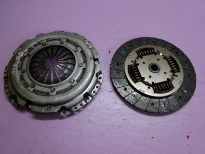 Citroen c3 picasso 1.6 hdi 11r. 9hp 90km зчеплення диск притиск фото №1