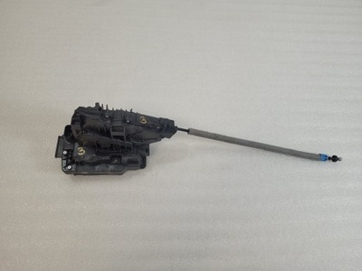 Замок двері правий перед mercedes w223 a2230030809 фото №1