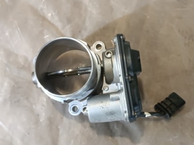 Volvo s90 ii xc90 ii xc60 ii t8 дросельна заслінка 31459842 фото №1