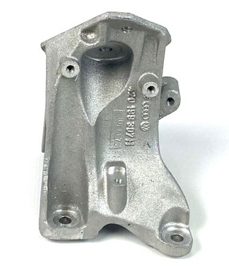 Підпора ліва двигуна audi r8 5.2 fsi 420199307h фото №1