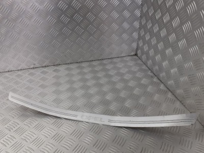 Молдинг порог внутренняя левый перед opel corsa d 13341047 фото №1