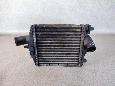 Радіатор повітря інтеркулер mercedes vito w638 2.2 cdi фото №1
