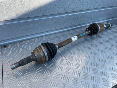 Приводной вал левый перед nissan leaf ii фото №1