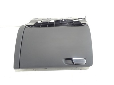 Audi a4 a5 бардачок пасажира 8k1857035 фото №1