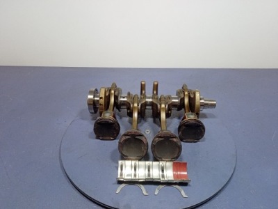 Skoda octavia iii 1.5 tsi wał коленчатый dpca фото №1