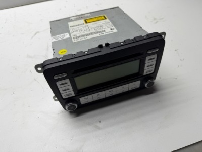 Радіо заводський vw passat b6 3c0035195b фото №1