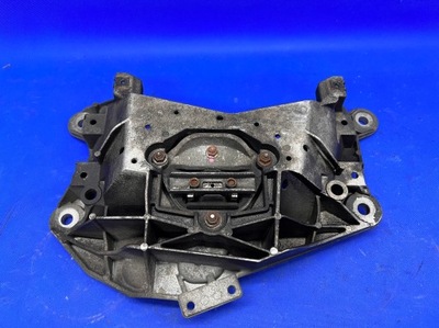 AUDI A4 B8 A5 8T ЛАПА ПОДПОРА КОРОБКИ 8K0399263 8K0399151 35