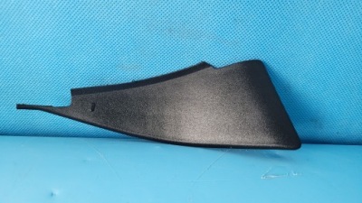 Kia sorento iv накладка заглушка правая накладки стекло лобовое 86140-p2000 фото №1