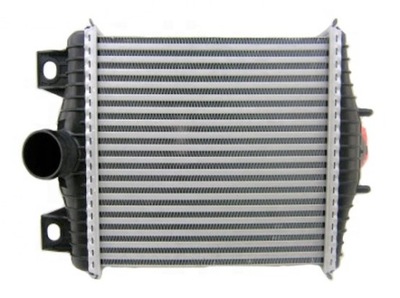 Интеркулер land rover range rover 2012 - 2023 фото №1