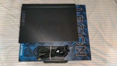 Laptop Lenovo Legion 5 15,6" i5 9300H 8GB GTX1650 4GB 1,25TB W10