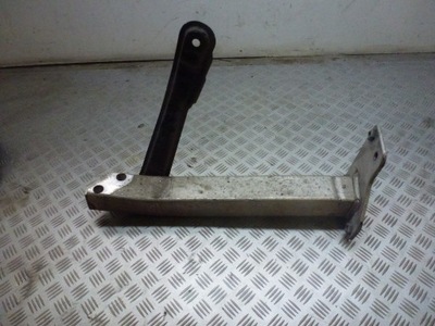 Балка кронштейн подрамник кронштейн cherokee kl фото №1