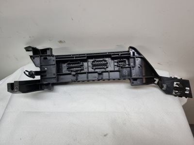 Mercedes w166 ml коробка запобіжників фото №1