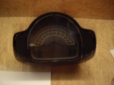 Лічильник smart fortwo a4519005702 фото №1