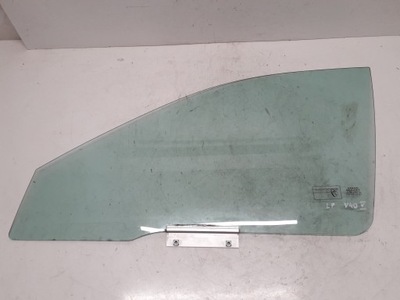 Volvo v40 s40 99-04 стекло левая передняя перед фото №1