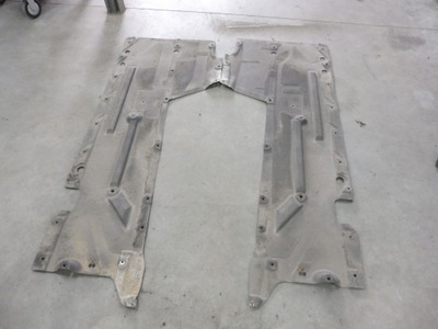 Bmw f30 f20 f36 захист підвіска ліва 7241833 фото №1