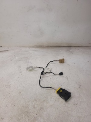 Жгут бардачка audi q5 8r 8r0971679m комплект фото №1