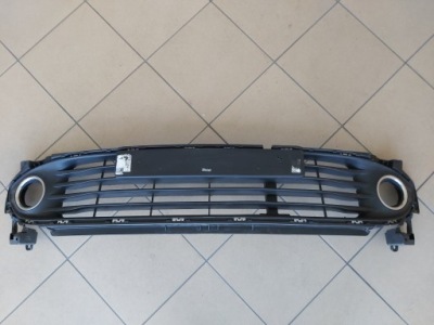 Clio iv решітка  решітка радіатора бампера 622542958r фото №1