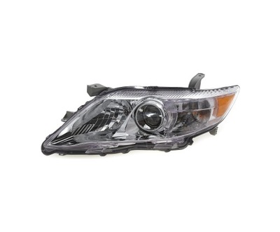 Лампа передняя toyota camry 45 , 10 - 11 8115006500 фото №1
