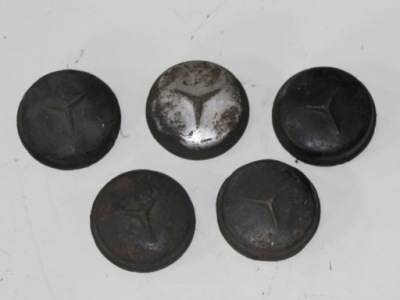 Кришка захист ступиця mercedes mb 100 фото №1