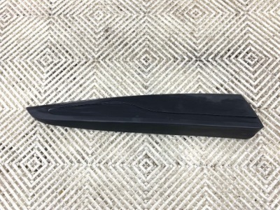 Молдинг дверь правый задний  renault clio iv хэтчбек 828762614r белый фото №1