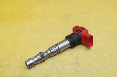 Катушка зажигания a6 c5 a4 b6 06c905115l 2.0b фото №1