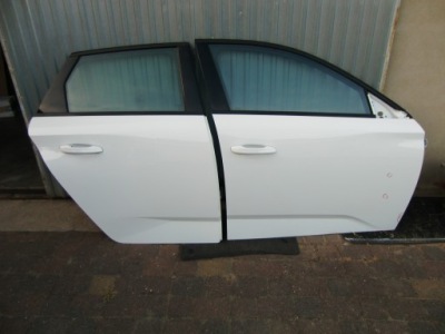 Двері праве перед i задня peugeot 308 t10 sw kombi ładne білий перламутр фото №1