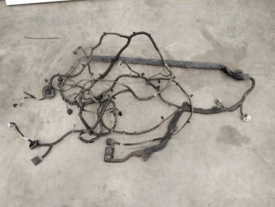 Jeep grand cherokee wk2 жгут трубопровод провода кабели подвеска фото №1