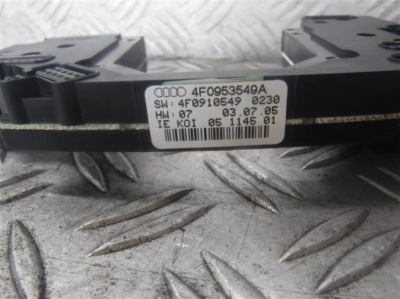 Модуль круїз-контроль керма audi a6 c6 2.0 tdi фото №1