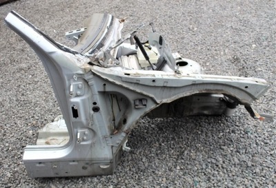 Чверть правий перед bmw x3 e83 354 titansilber фото №1