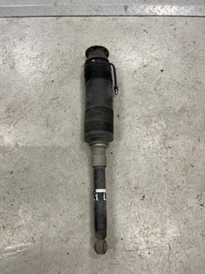 Mercedes cl 215 cl 500 амортизатор abc левый задний  задний a2203208913 фото №1