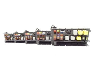 Коробка предохранителей блок управления a9065454701 mercedes sprinter 906 рестайлинг  fl фото №1