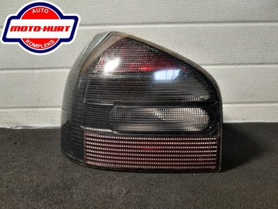 AUDI A3 8L FARO IZQUIERDO PARTE TRASERA 8L0945257  