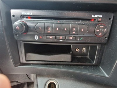 РАДІО MP3 CD AUX USB 12V RENAULT MIDLUM GAMA D EURO 6