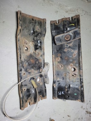 Jeep grand cherokee wk подъемник колеса запасного 05- подъемник запаска ok фото №1