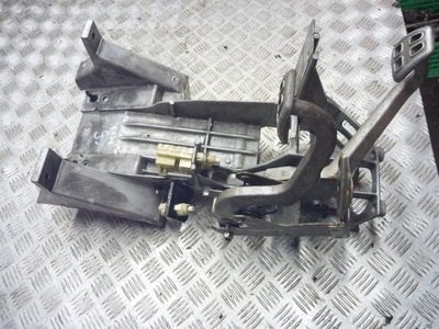 Педаль гальма зчеплення corvette c5 механічна коробка передач 2001 фото №1