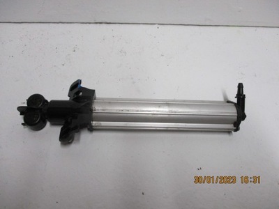 Насадка розпилювача volvo v60 18r 253130746 фото №1