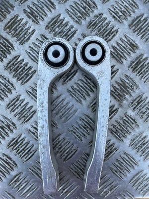 З'єднувач стабілізатора задня лівий правий 8w0505465b фото №1