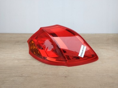 Kia ceed 2 ii hb правая лампа задняя угловая 92402-a20 фото №1