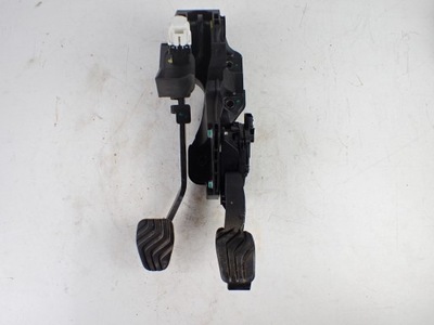 Педаль газа тормоза 180108467r dacia duster ii фото №1