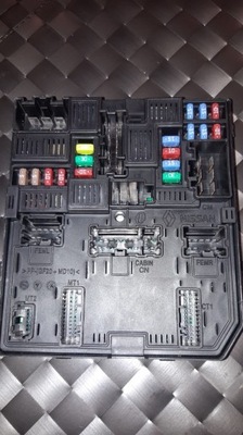 Kadjar lift коробка предохранителей 284b69501r фото №1