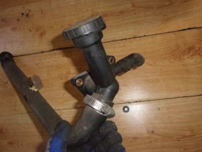 Mini cooper r50 заливна горловина радіатора води 1.6 16v фото №1