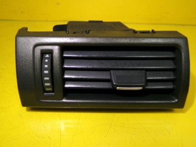 Боковая решётка обдув левый перед renault vel satis hb 214928 nr1110 фото №1