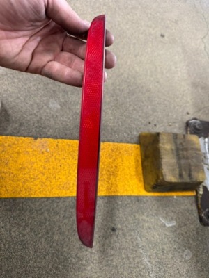 Skoda superb ii отражатель бампера задняя 3t9945105 фото №1